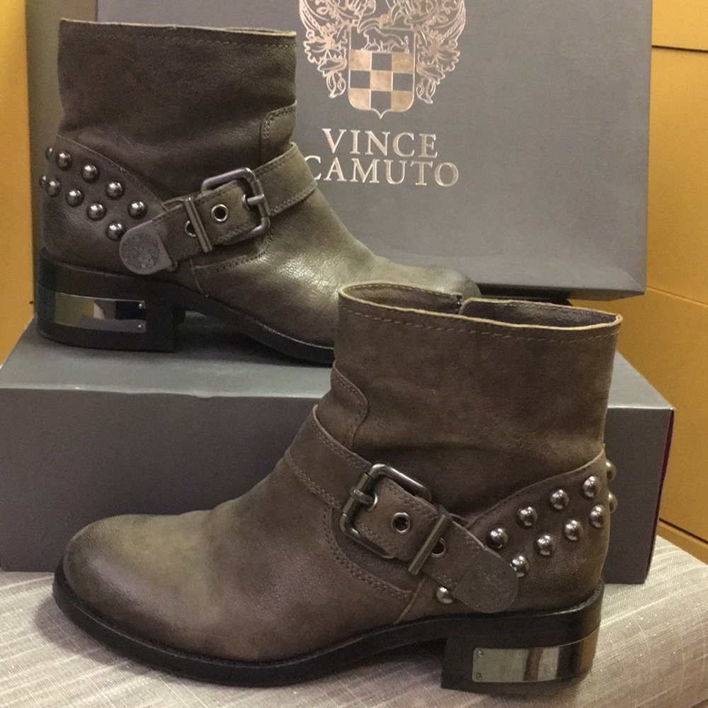 Vince Camuto ankle boots 🎈lovely and comfy
